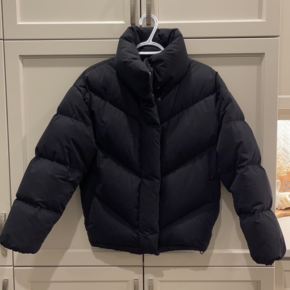 Aritzia - Wilfred Cloud Puff - Picture 4 of 6